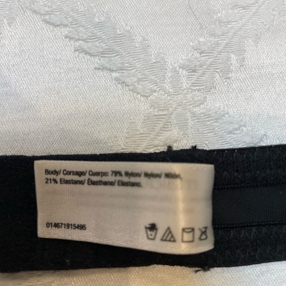 Maiden form Black Soft cup bra 36 B - Picture 5 of 6